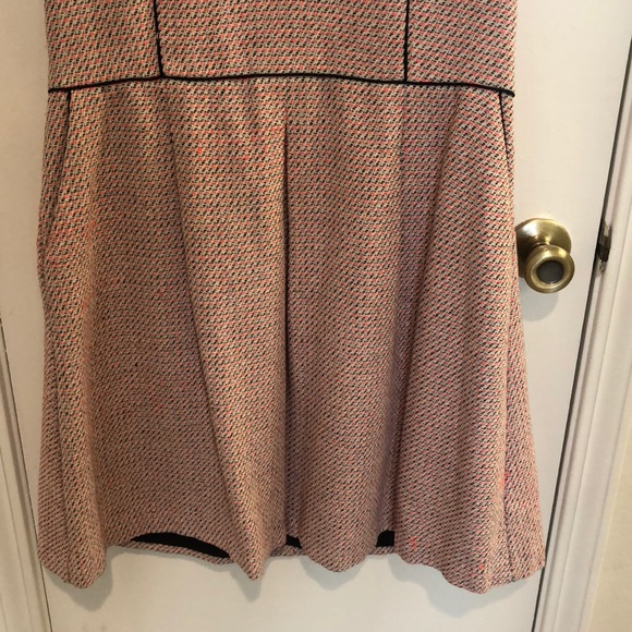 Banana Republic Tweed Dress - Picture 3 of 7
